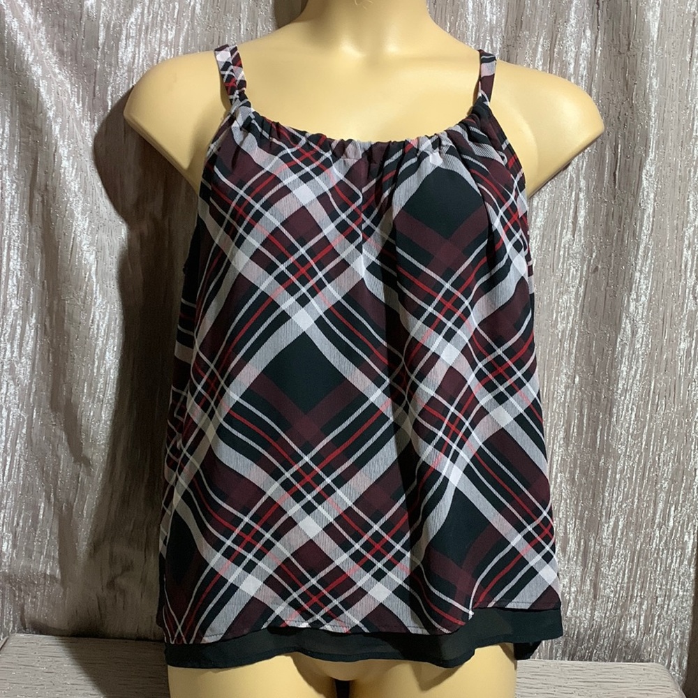 New York & Co Top Blouse Sleeveless Plaid Black Red Size L